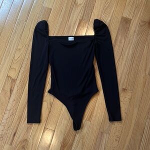 Aritzia Wilfred Bodysuit